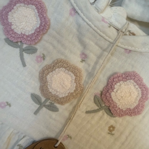 Rabbit & Bear Organic Cream Floral Kids Dress - Picture 4 of 5